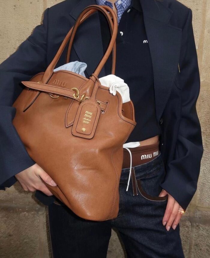 ⁦MIU MIU BAG⁩ - الصورة ⁦4⁩