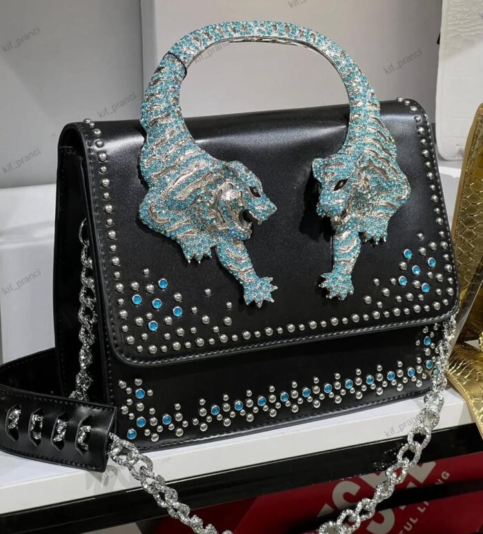 ROBERTO CAVALLI