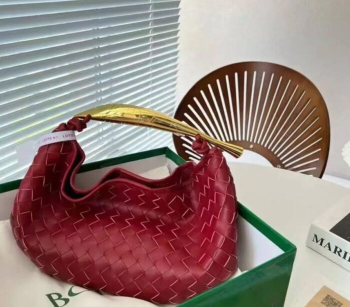 BOTTEGA VENETA