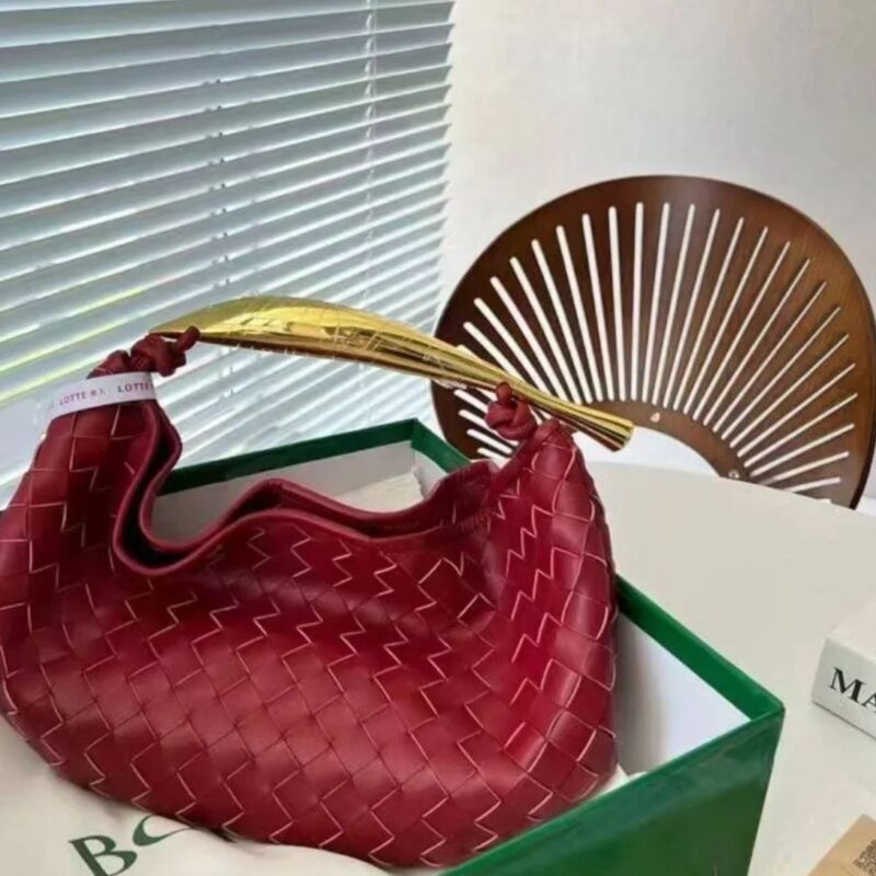 BOTTEGA VENETA
