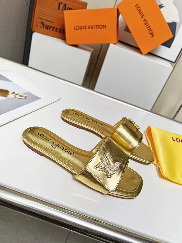 LOUIS VUITTON SLIPPERS