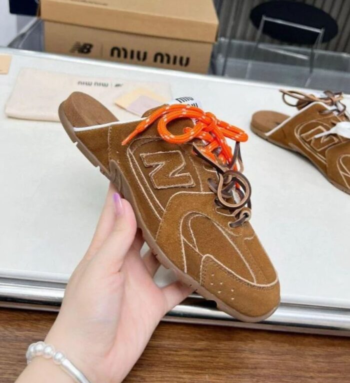 ⁦New balance x Miu Miu⁩ - الصورة ⁦2⁩