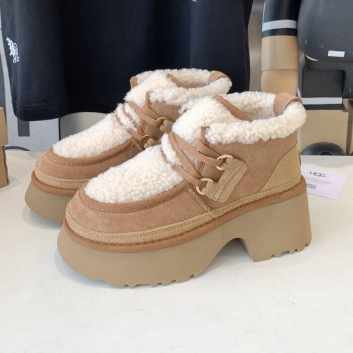 ⁦UGG Boot⁩ - الصورة ⁦2⁩