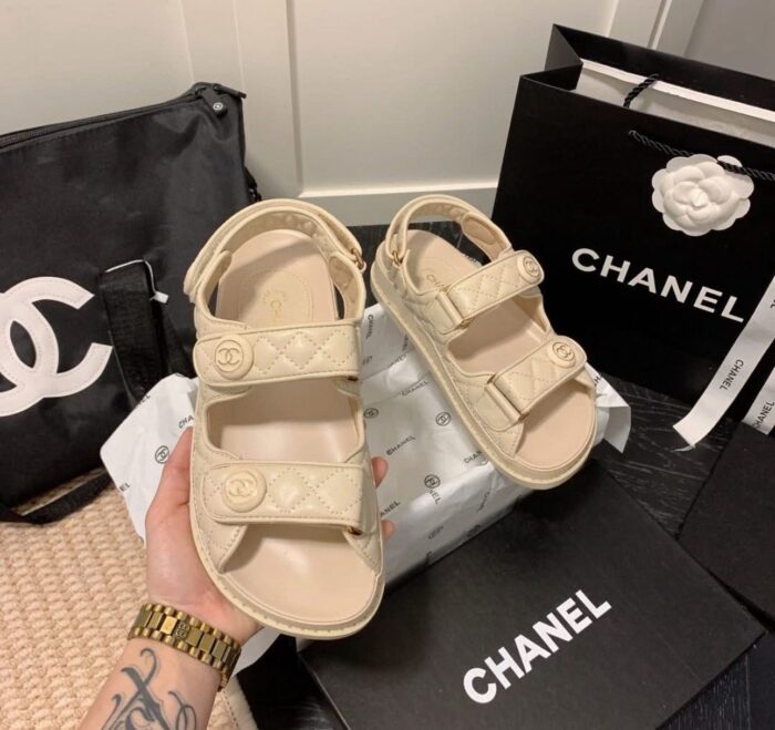 ⁦CHANEL sandals⁩ - الصورة ⁦2⁩