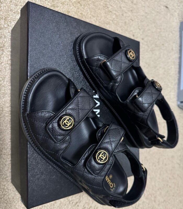 ⁦CHANEL SANDALS⁩ - الصورة ⁦2⁩