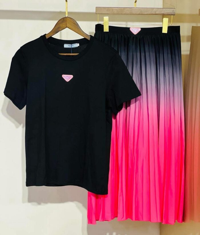 ⁦PRADA SET⁩ - الصورة ⁦2⁩