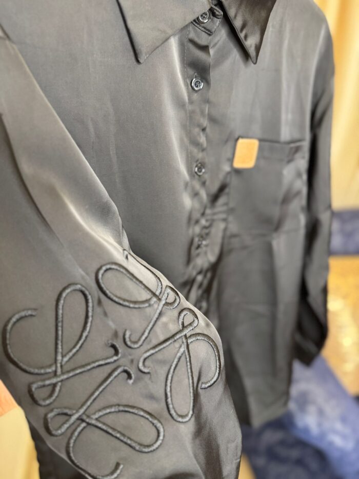 ⁦LOEWE SHIRT SILK⁩ - الصورة ⁦5⁩
