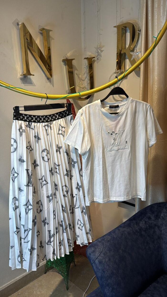 LOUIS VUITTON SET