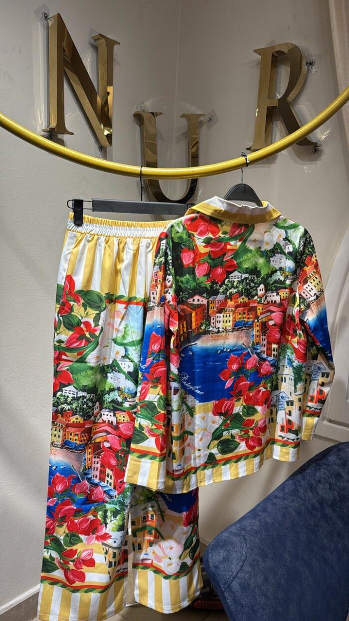 ⁦DOLCE&GABBANA SET⁩ - الصورة ⁦6⁩
