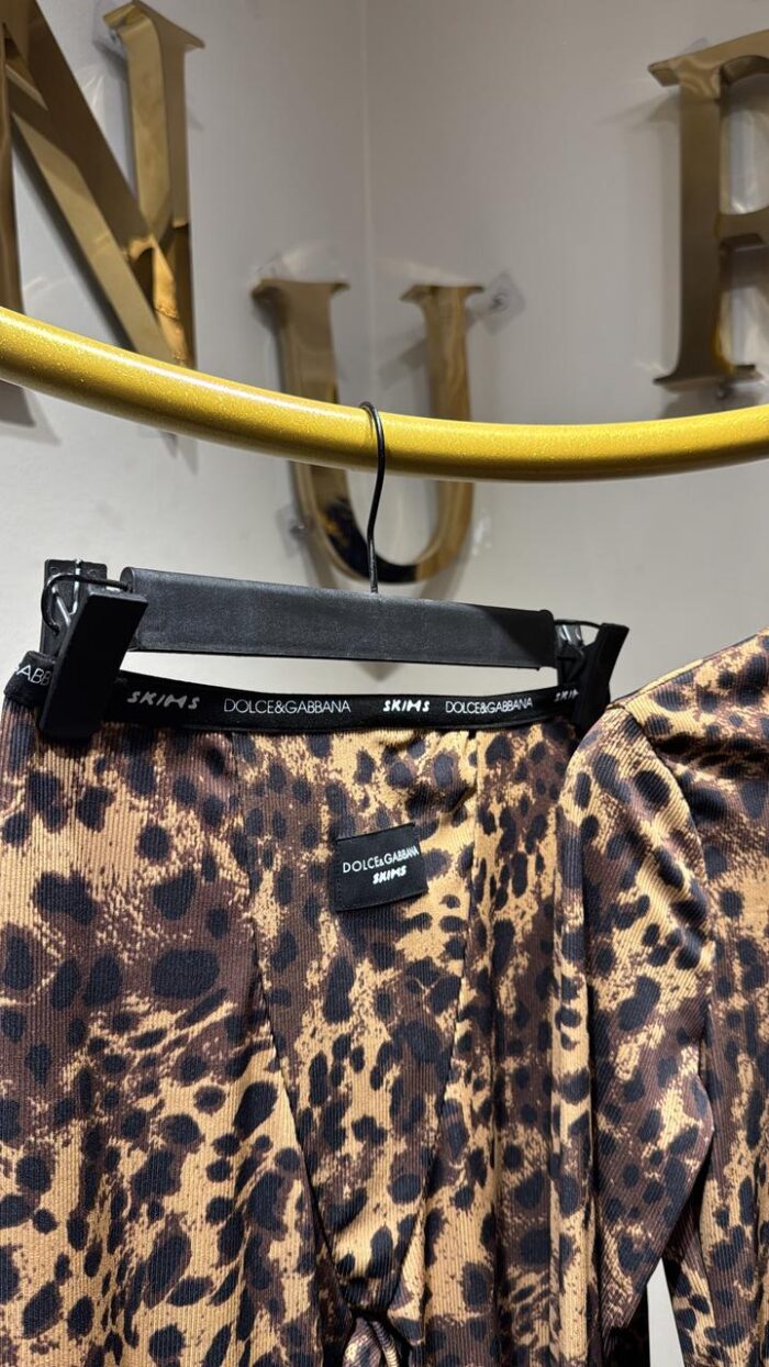 ⁦DOLCE&GABBANA SET⁩ - الصورة ⁦4⁩