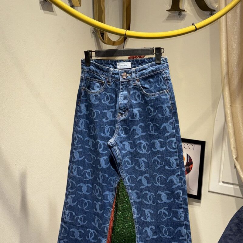 CHANEL PANTS