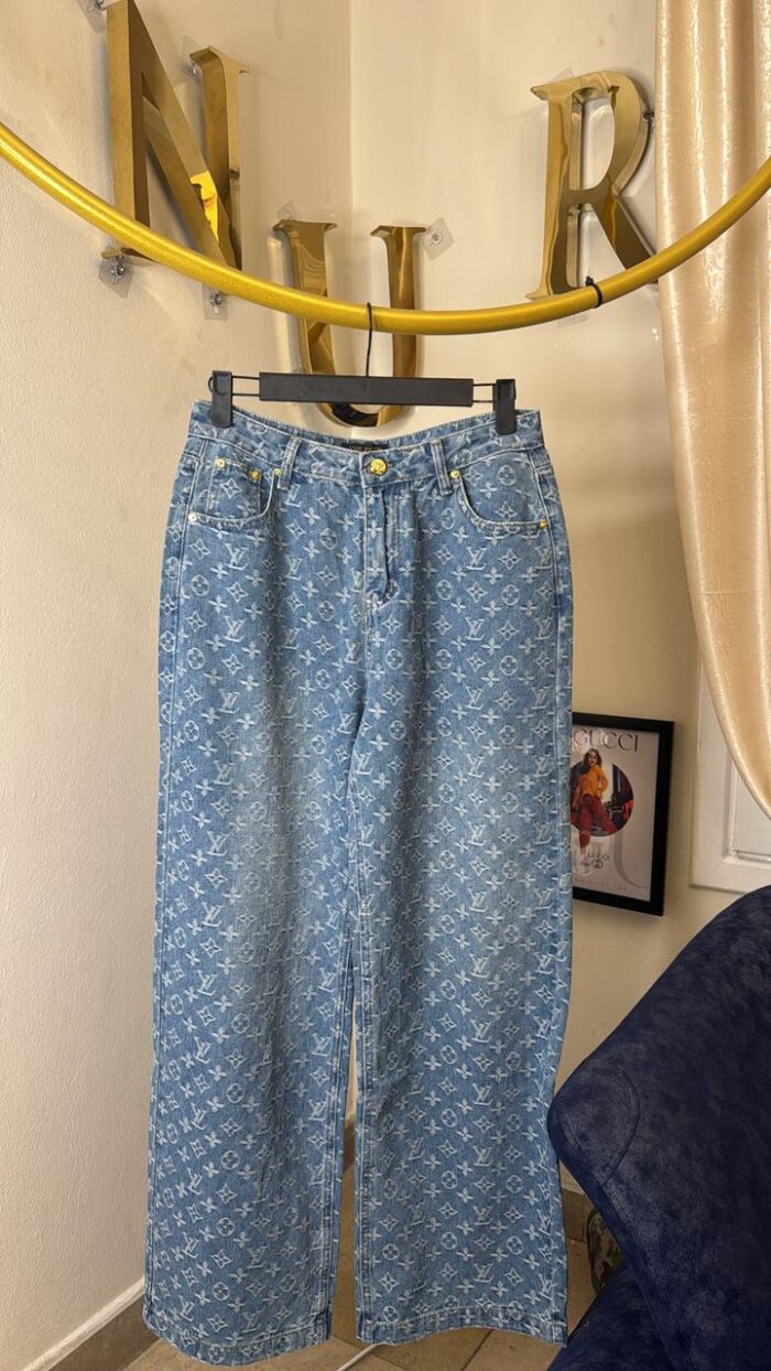 LOUIS VUITTON PANTS