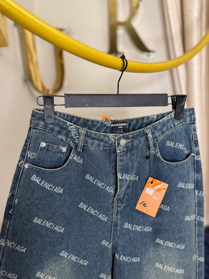 ⁦BALENCIAGA PANTS⁩ - الصورة ⁦2⁩