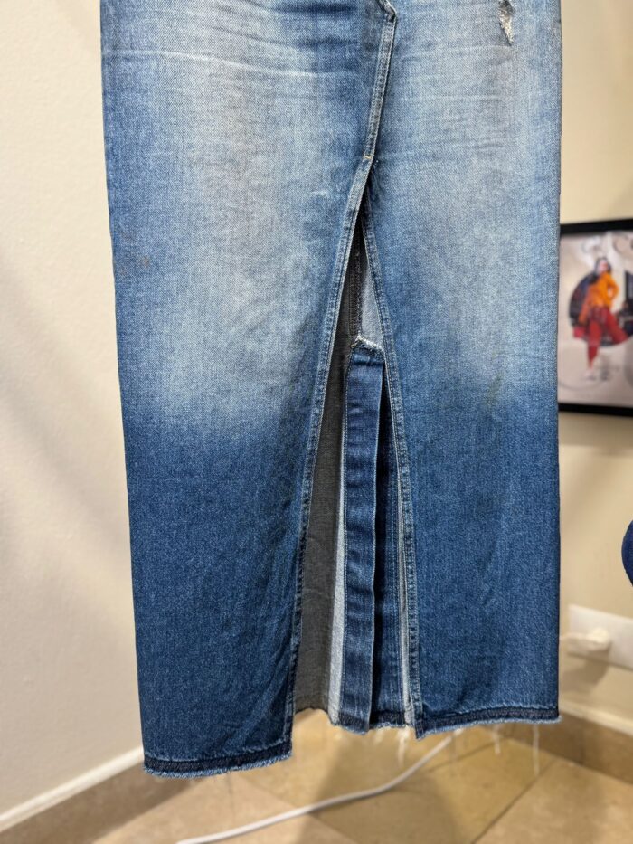 ⁦BURBERRY SKIRT⁩ - الصورة ⁦5⁩