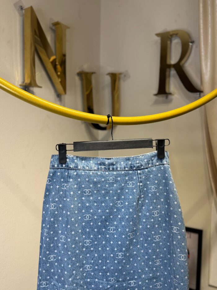 ⁦CHANEL SKIRT⁩ - الصورة ⁦5⁩