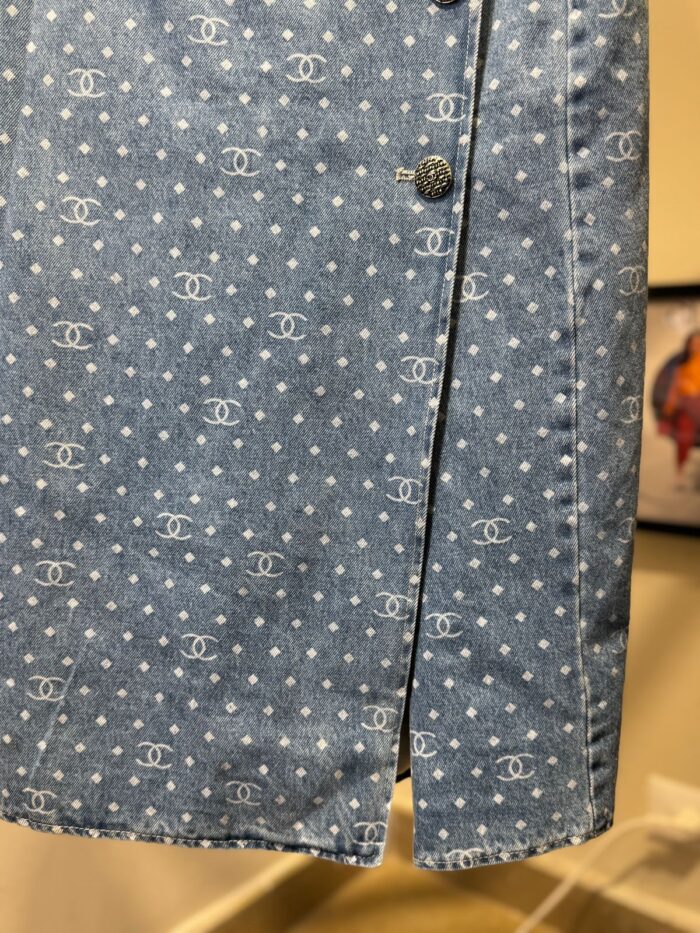 ⁦CHANEL SKIRT⁩ - الصورة ⁦6⁩