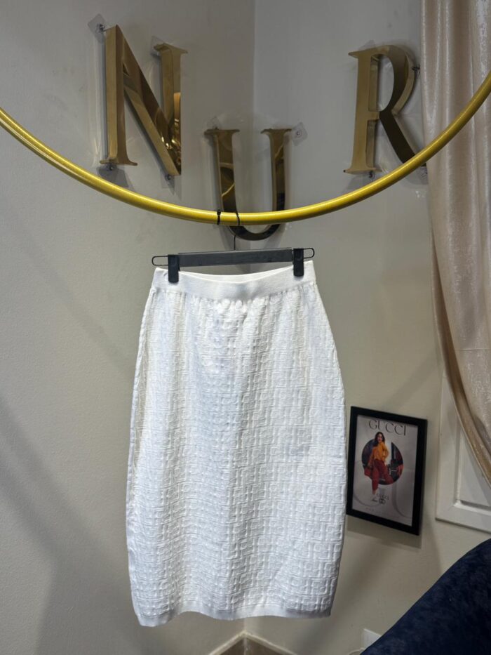 ⁦FENDI SKIRT⁩ - الصورة ⁦2⁩
