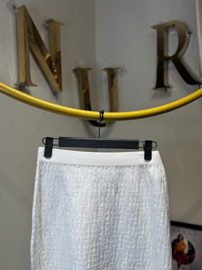 ⁦FENDI SKIRT⁩ - الصورة ⁦5⁩