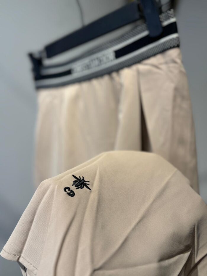 ⁦CHRISTIAN DIOR SKIRT⁩ - الصورة ⁦5⁩
