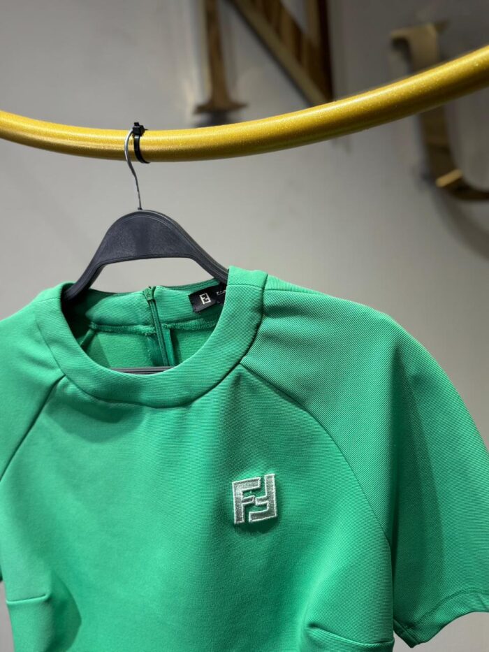 ⁦FENDI T-SHIRT⁩ - الصورة ⁦3⁩