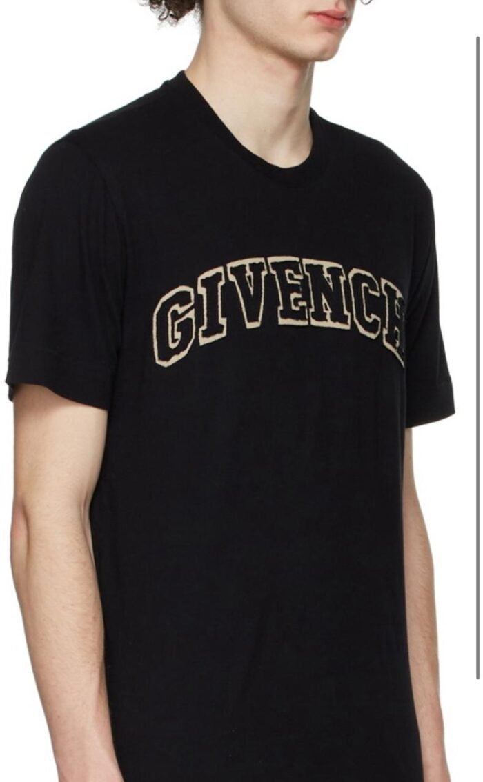 ⁦GIVENCHY T-SHIRT⁩ - الصورة ⁦2⁩