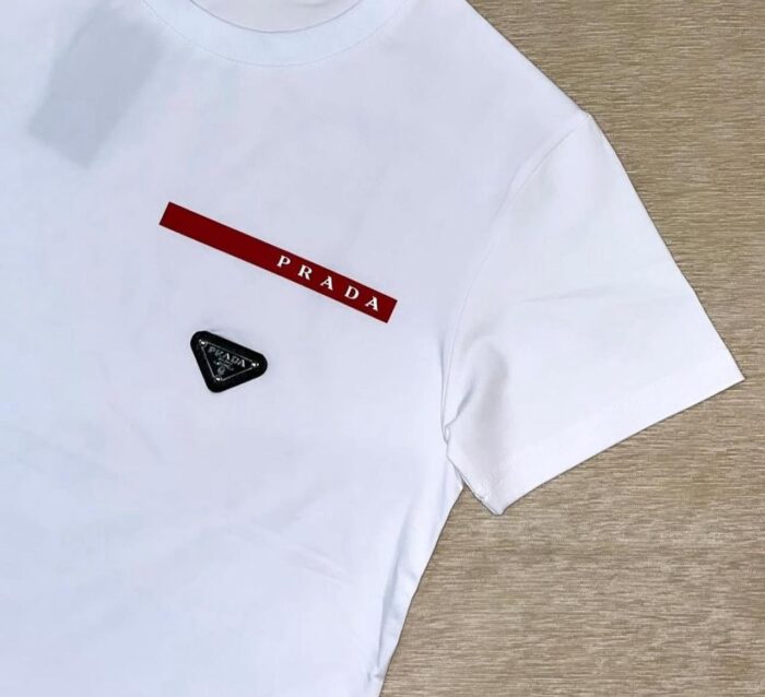 ⁦PRADA T-SHIRT⁩ - الصورة ⁦2⁩