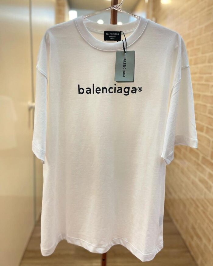 ⁦BALENCIAGA T-SHIRT⁩ - الصورة ⁦3⁩