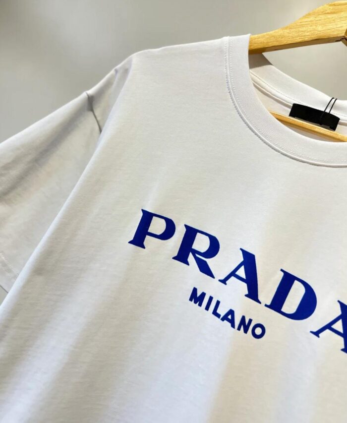 ⁦PRADA T-SHIRT⁩ - الصورة ⁦2⁩