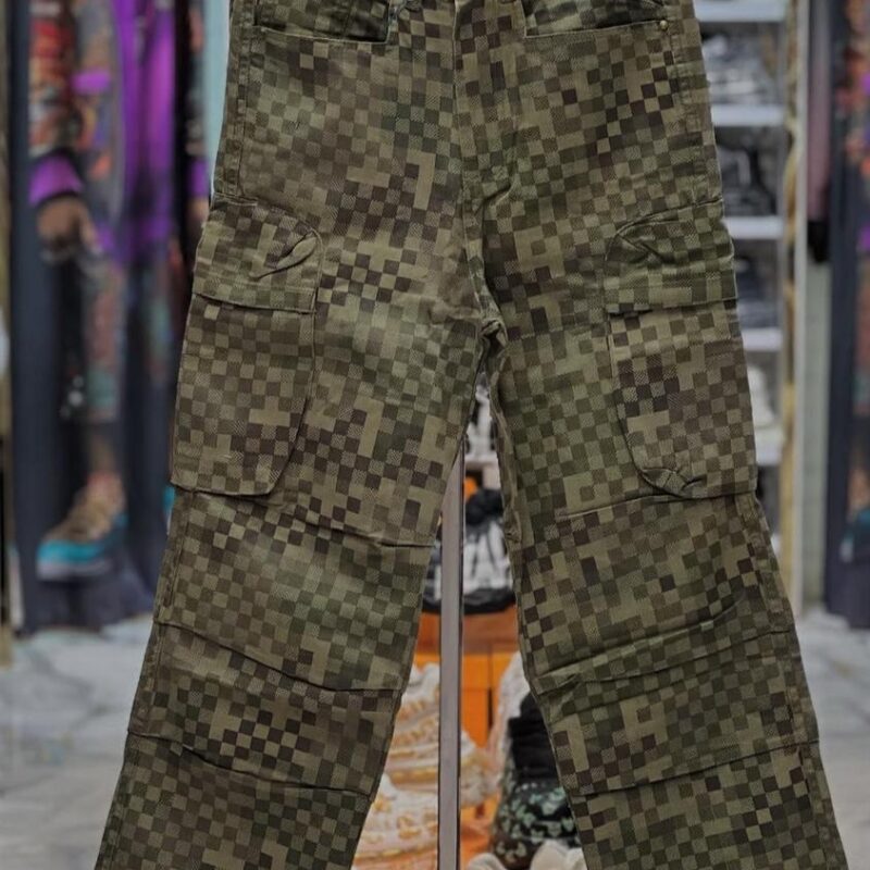 LOUIS VUITTON PANTS