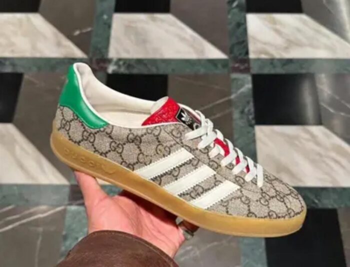 GUCCI SNEAKERS