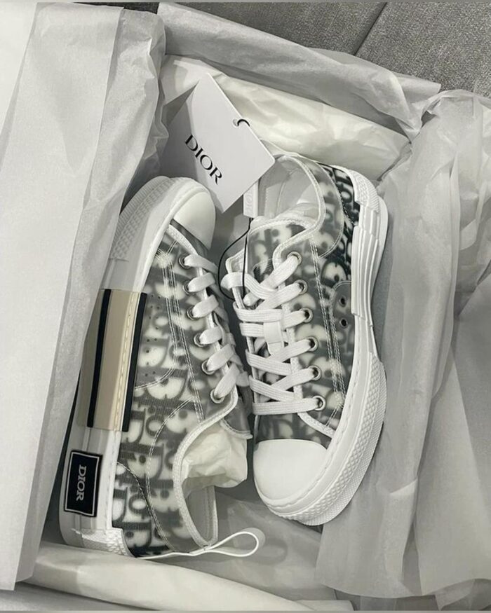 DIOR SNEAKERS