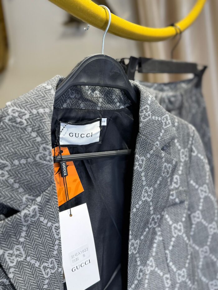 ⁦GUCCI SET⁩ - الصورة ⁦3⁩