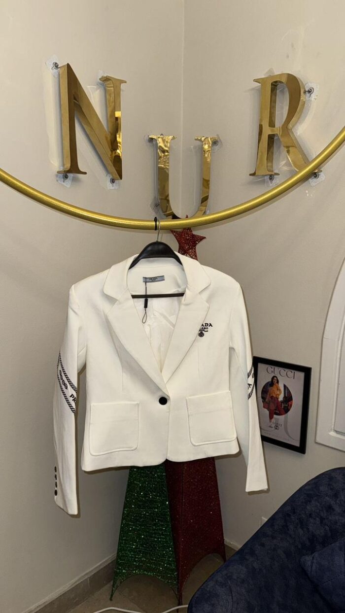 ⁦PRADA BLAZER⁩ - الصورة ⁦2⁩