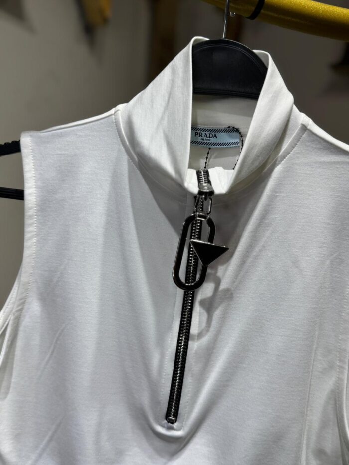 ⁦PRADA TOP⁩ - الصورة ⁦2⁩