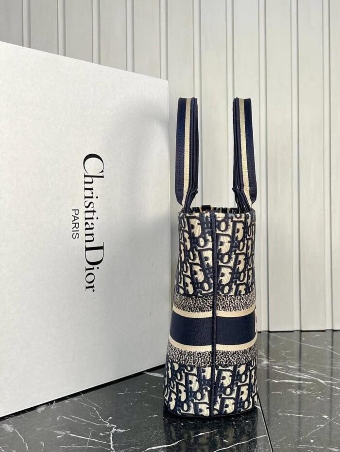 ⁦CHRISTIAN DIOR BAG⁩ - الصورة ⁦3⁩