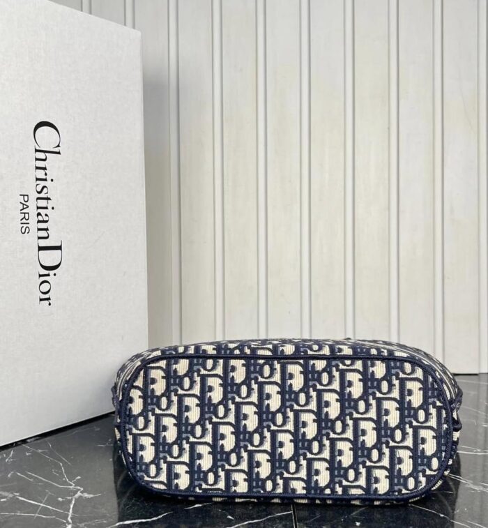 ⁦CHRISTIAN DIOR BAG⁩ - الصورة ⁦5⁩