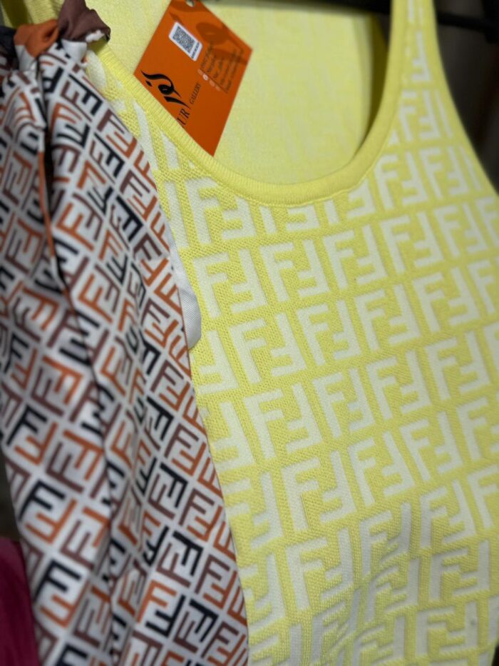 ⁦FENDI TOP⁩ - الصورة ⁦4⁩