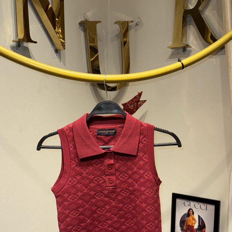 LOUIS VUITTON TOP