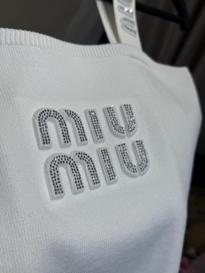 ⁦MIU MIU TOP⁩ - الصورة ⁦3⁩