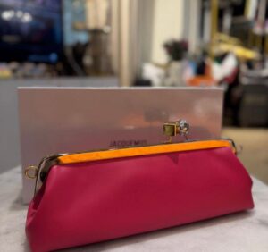 JACQUEMUS SALON CLUTCH BAG